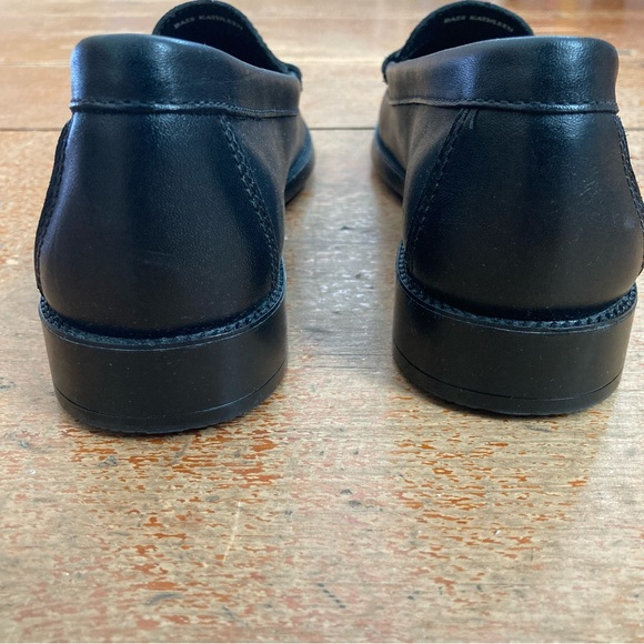 Bass Weejuns Loafers - women’s 9.5 M - Black - Picture 6 of 11
